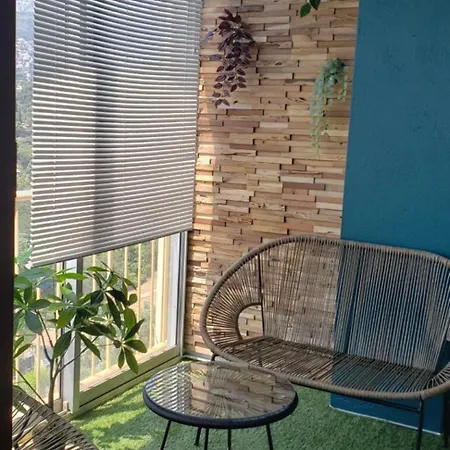 Appartement Entre Terre Et Toulon